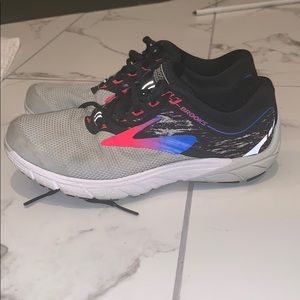 Brooks Shoes - Brooks Pure Cadence 7- SZ 7 Brooks Shoes - Brooks Pure Cadence 7- SZ 7
